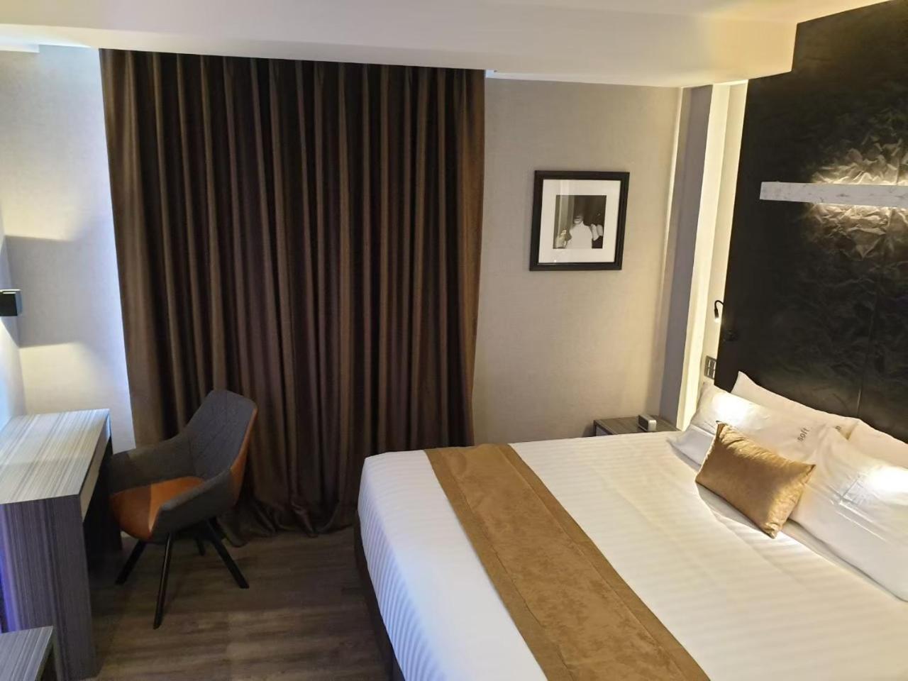Hotel Aspira Gems Center Silom à Bangkok Chambre photo